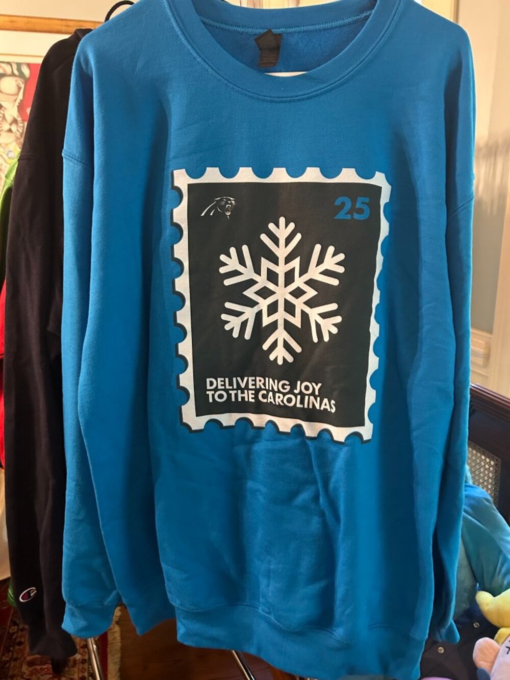 Gildan Carolina Panthers Blue Holiday Snowflake Sweatshirt L